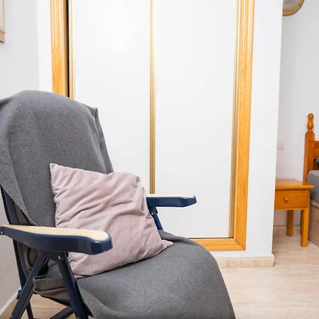 Estilo Y Confort En Apartamento Torrevieja