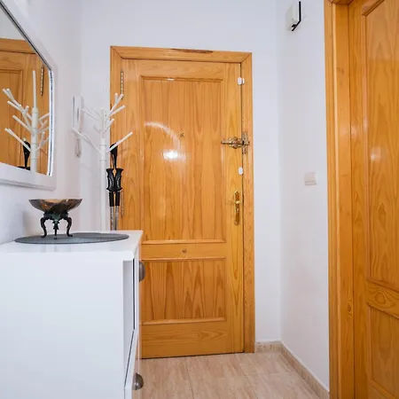 Estilo Y Confort En Apartamento Torrevieja